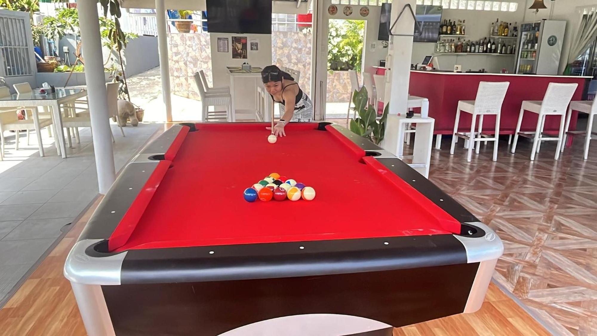 Elephant Sports Bar And Accommodation Phuket Eksteriør billede